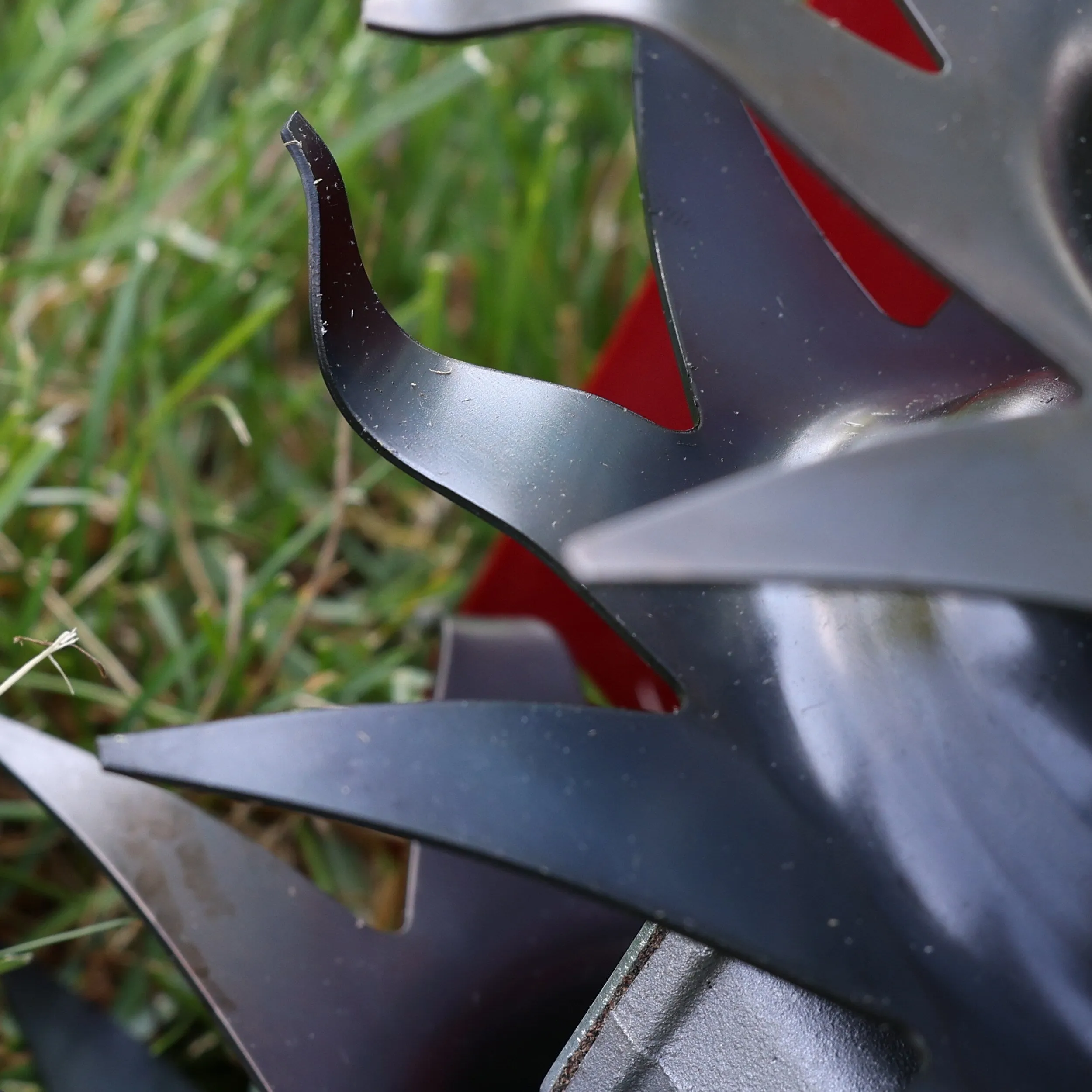 MANTIS 7268 – Kompakter Mini-Cultivator für Garten & Gemüsebeete