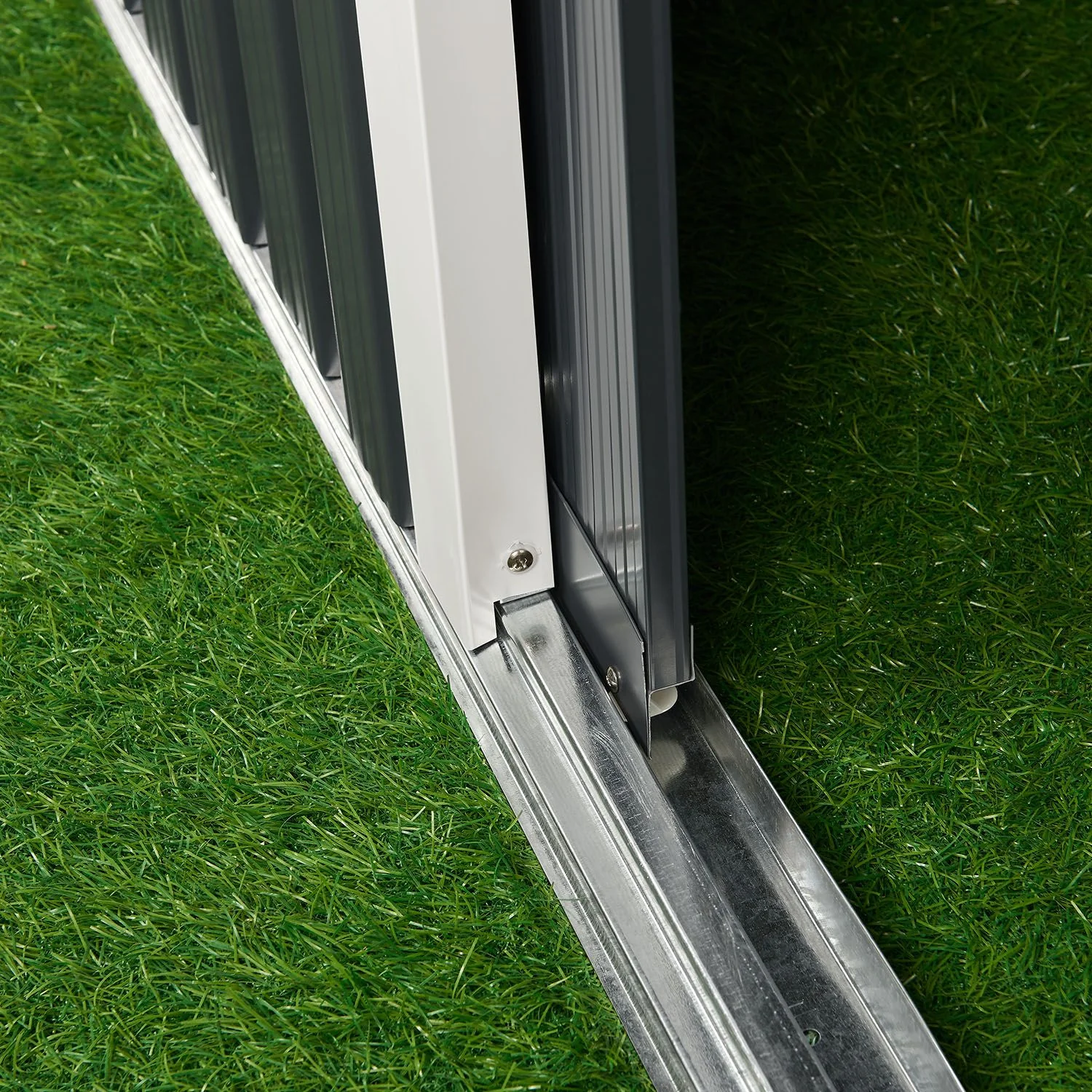 Metallgerätehaus S mit Schrägdach – Wetterfest & Kompakt für Garten & Terrasse