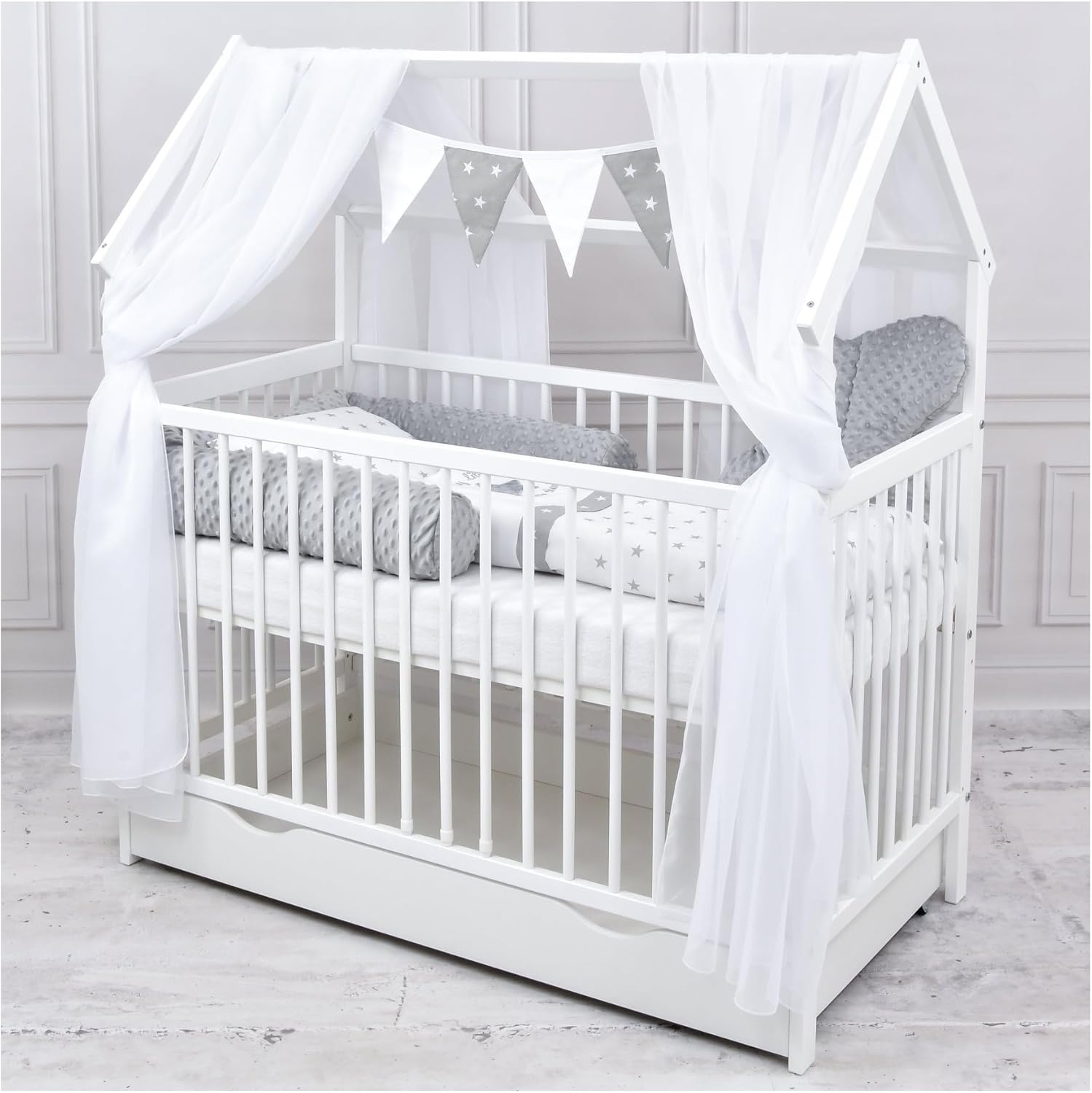 Baby Delux Kinderbett Haus 60x120 cm – Komplettset Weiß – Sicher, flexibel & gemütlich