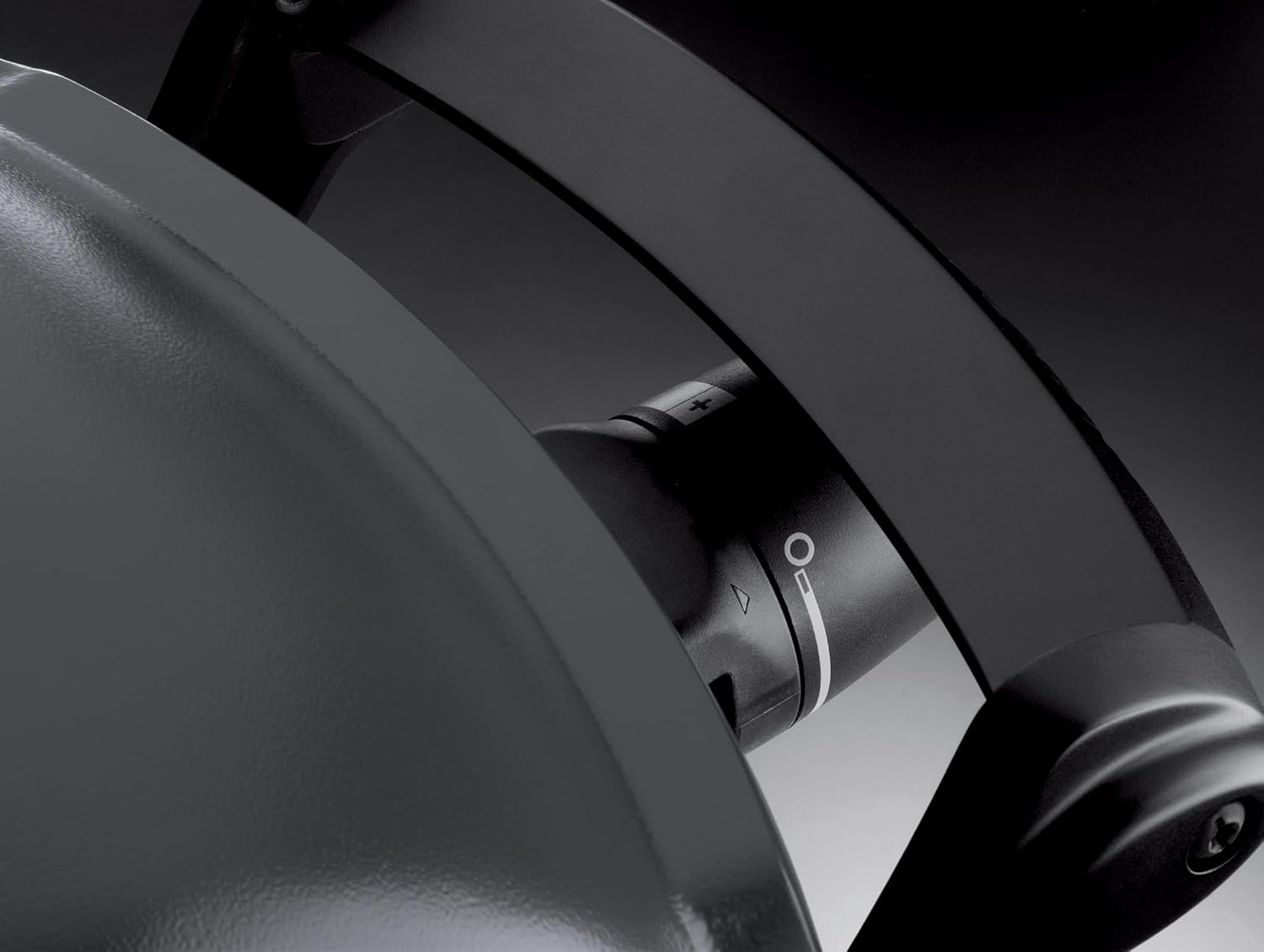 Weber Q1400 Dark Gray – Elektrogrill für Balkon, Terrasse & Garten