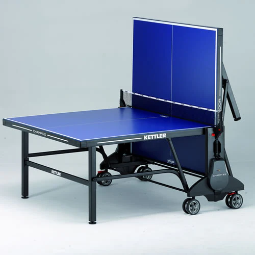 Kettler CHAMP 5.0 – Outdoor-Tischtennisplatte, klappbar, Offizielle Maße, Verstellbares Netz