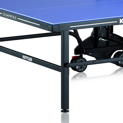 Kettler CHAMP 5.0 – Outdoor-Tischtennisplatte, klappbar, Offizielle Maße, Verstellbares Netz