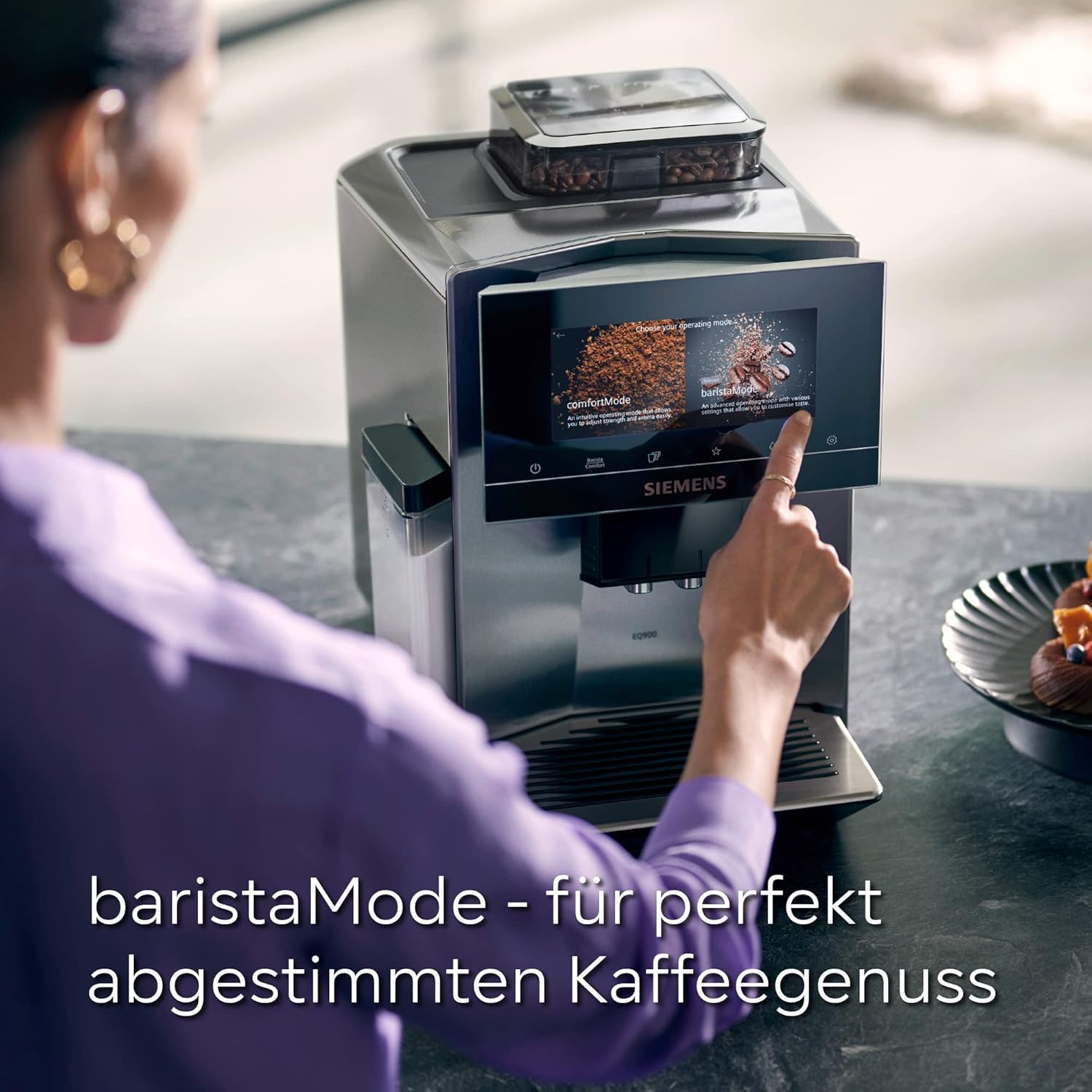 Siemens EQ900 TQ903D03 Kaffeevollautomat – 1500 W, Full-Touch-Display, App-Steuerung