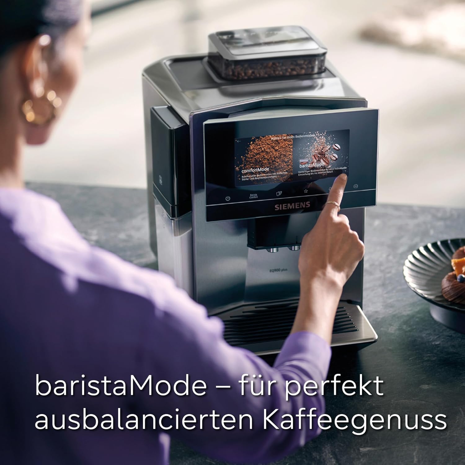 Siemens EQ900 TQ903D03 Kaffeevollautomat – 1500 W, Full-Touch-Display, App-Steuerung
