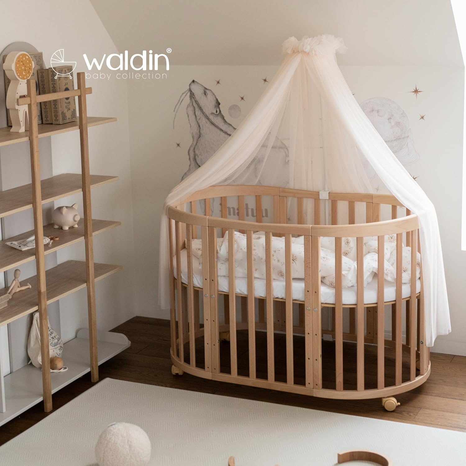 Waldin Oval Baby-Bett 7in1 – Mitwachsend, Gitterbett, Wickelkommode