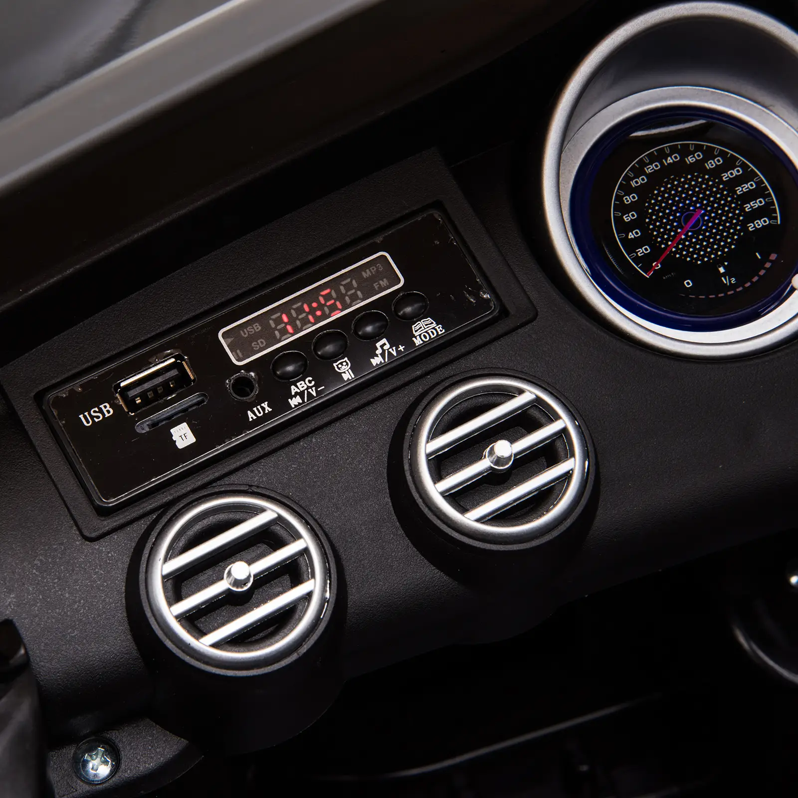 HOMCOM Kinder-Elektroauto Mercedes-Benz AMG – Realistisches Fahrerlebnis für kleine Abenteurer