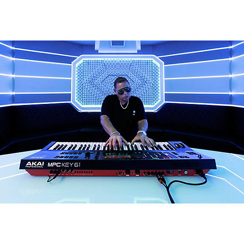 Akai Professional MPC Key 61 Production Synthesizer