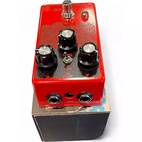 Used EarthQuaker Devices Plumes Small Signal Shredder Overdrive Effect Pedal