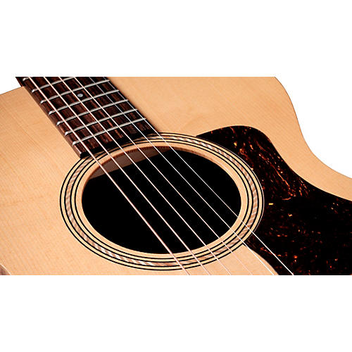 Taylor Academy 12e Limited-Edition Grand Concert Acoustic-Electric Guitar Natural