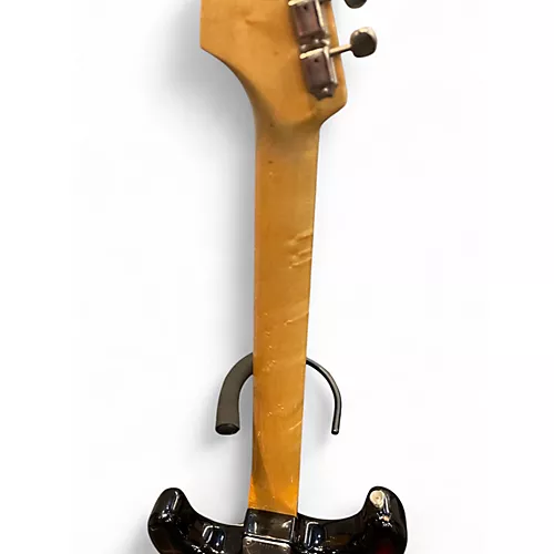 Used 2010 Fender 1960S Stratocaster 2 Tone Sunburst Solid Body Electric Guitar 2 Tone Sunburst