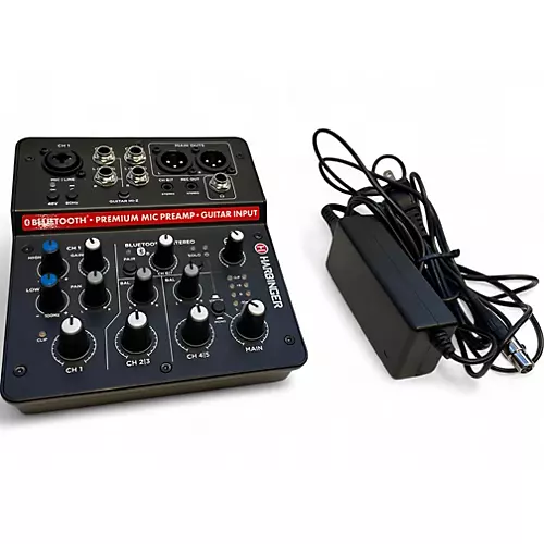 Used Harbinger LV7 7-Channel Analog Mixer With Bluetooth Powered Mixer
