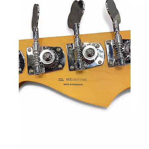 Used Fender Player Jazz Bass Alpine White Electric Bass Guitar Alpine White