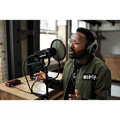 Shure MV7X XLR Podcast Microphone