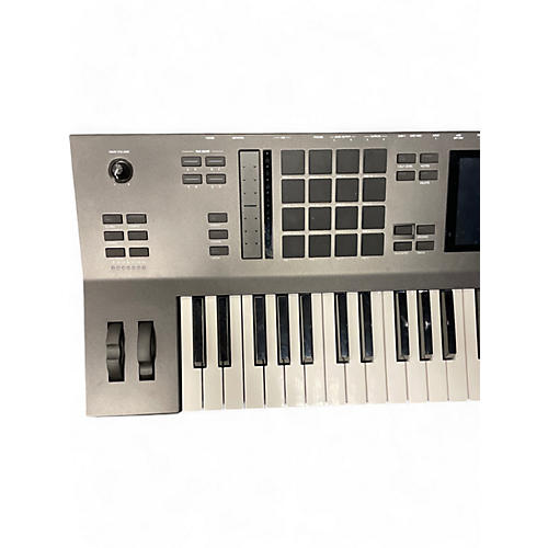 Used Akai Professional MPC Key 61 Keyboard Workstation