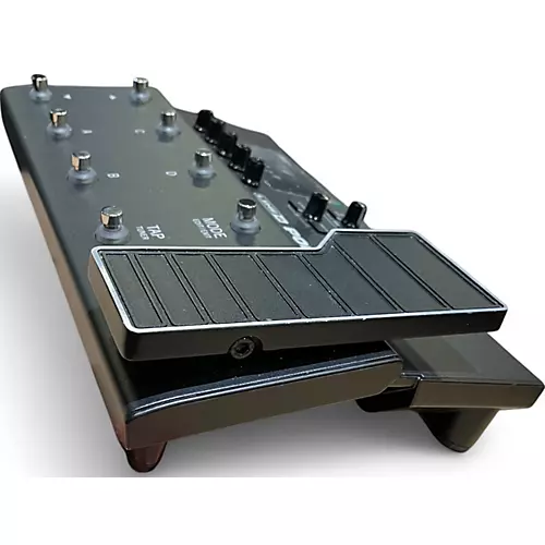 Used Line 6 POD GO Effect Processor