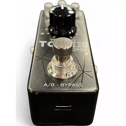 Used IK Multimedia TONEX one Effect Processor