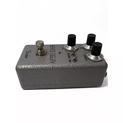 Used Fender HAMMERTONE SPACE DELAY Effect Pedal
