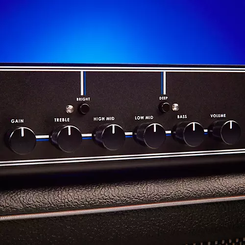Aguilar AG 700 V2 700W Bass Amp Head Black