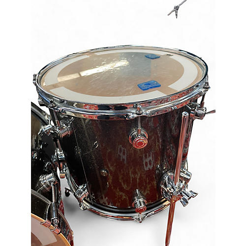 Used DW 4 Piece Performance Series Pewter Sparkle Drum Kit Pewter Sparkle