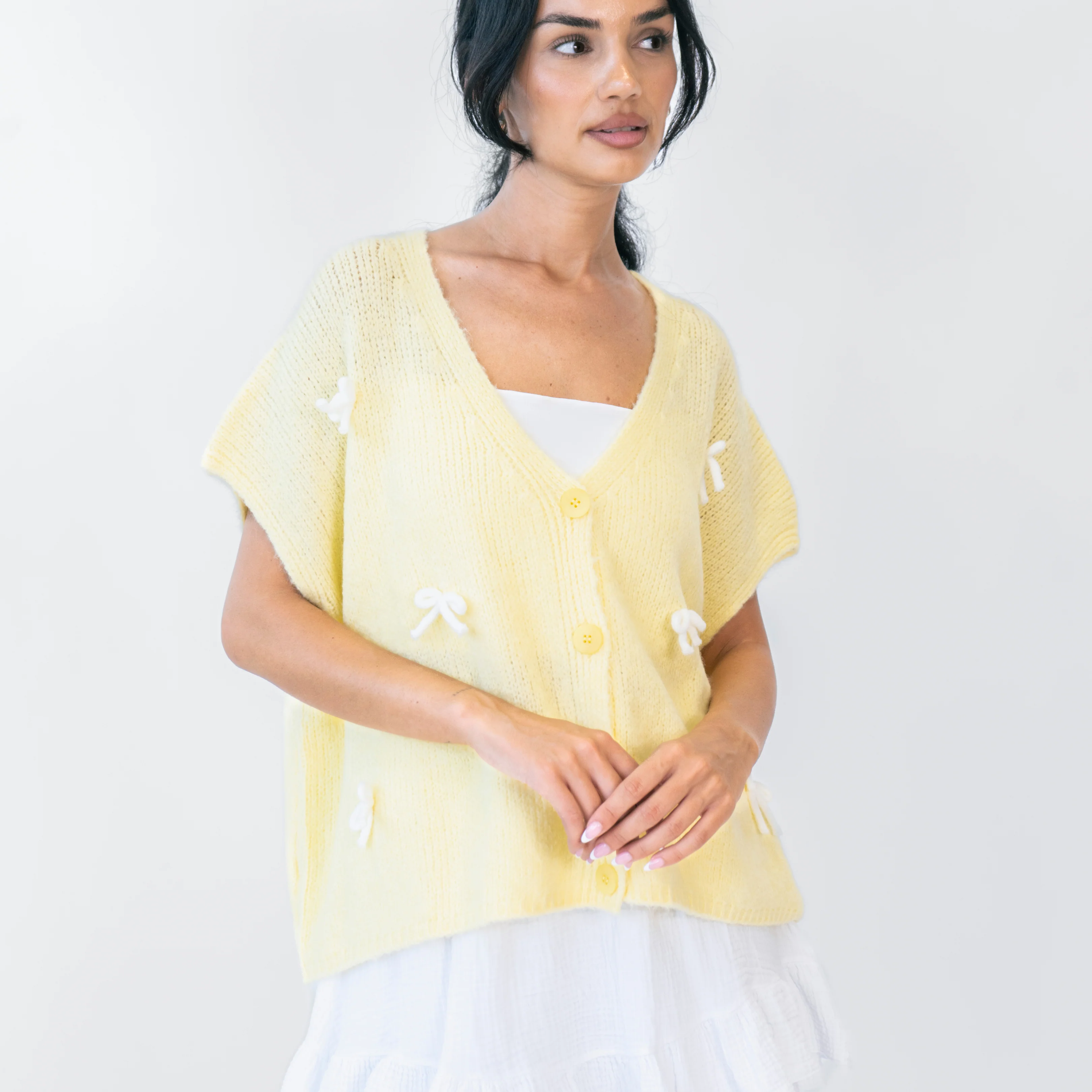 Strickweste mit Mini Schleifen