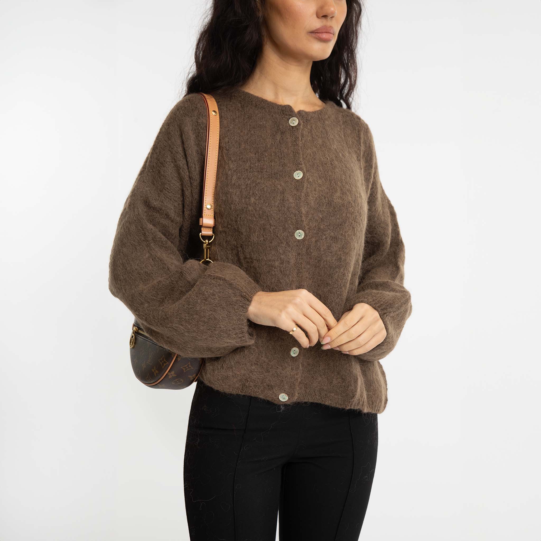 Oversize Mohair Cardigan mit Knöpfen