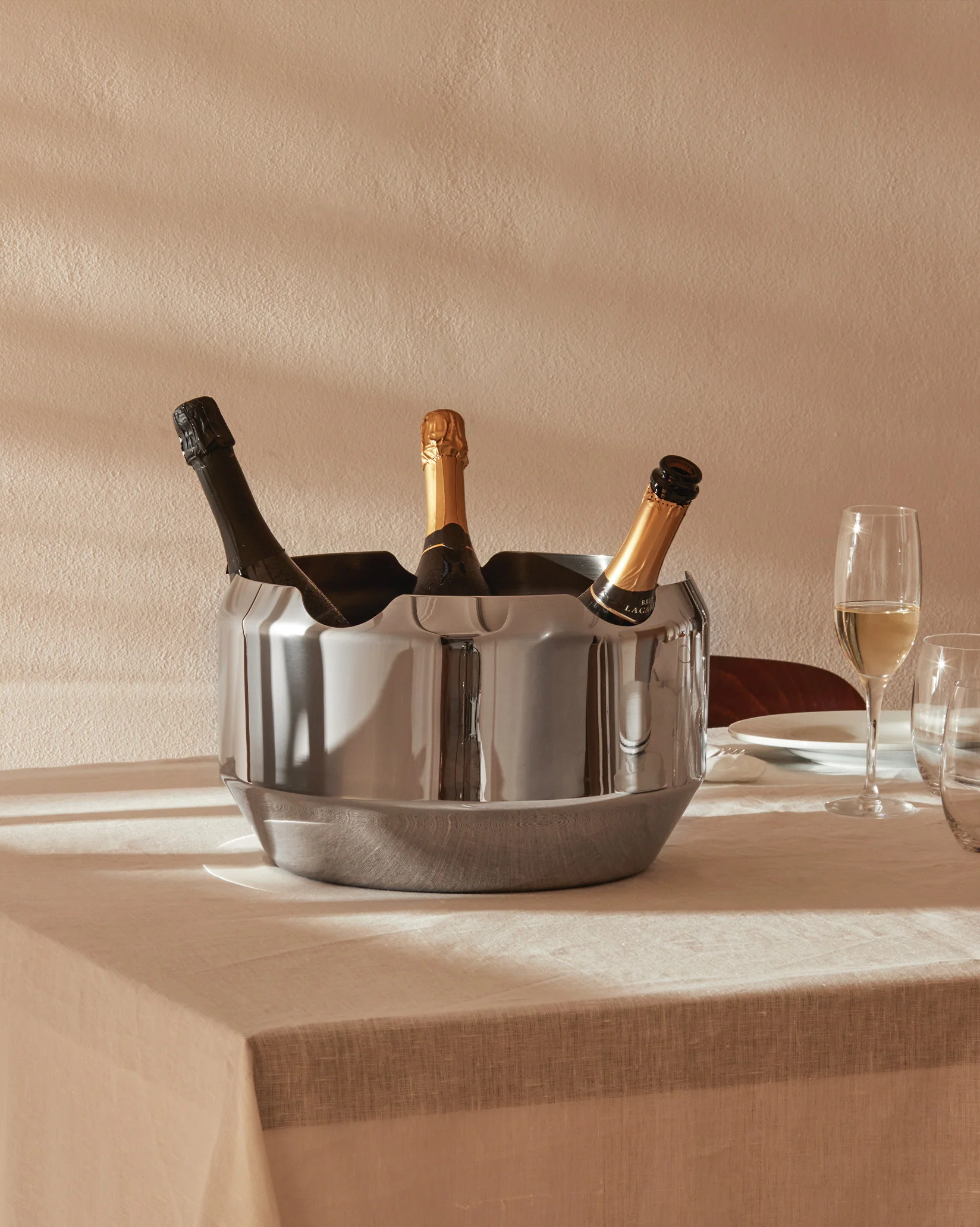 Alessi Noè Wine cooler Design Giulio Iacchetti