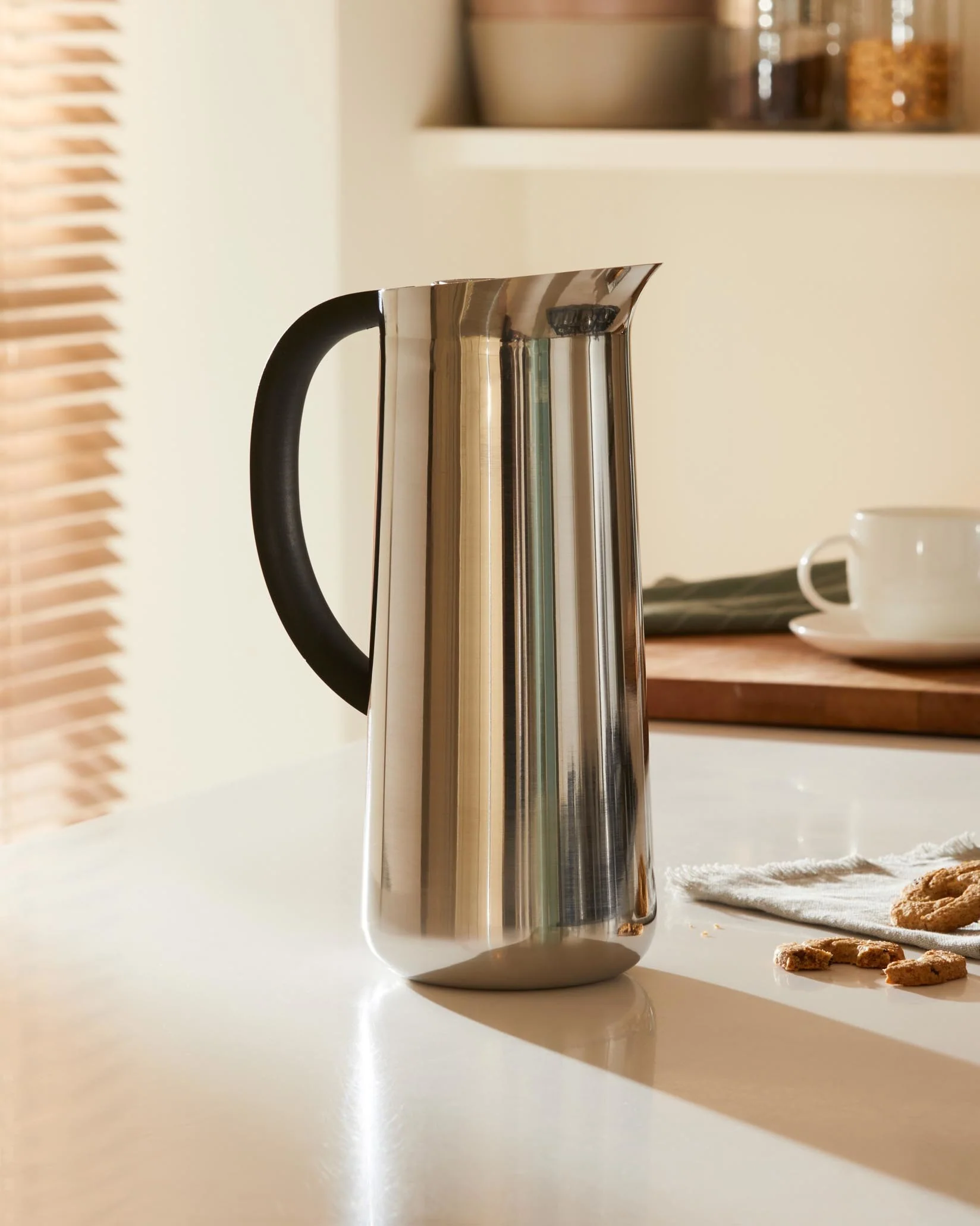 Alessi Nomu Thermo insulated jug Design Naoto Fukasawa