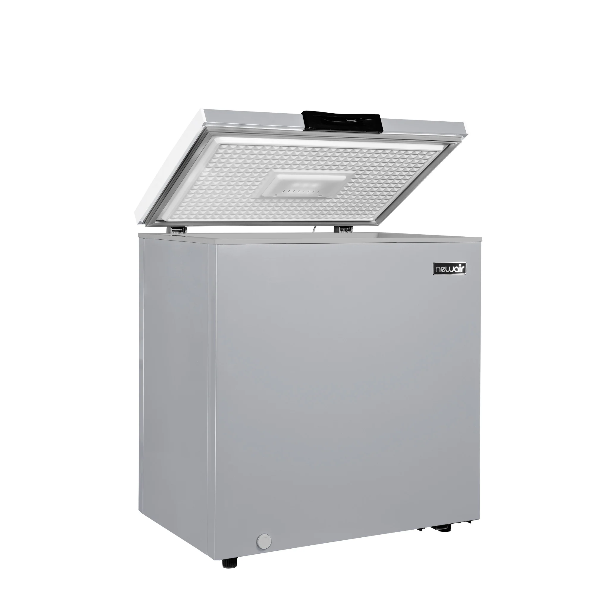Congélateur coffre mini Newair®, 5 pi³ – Gris froid