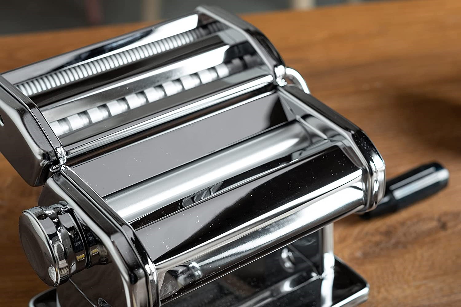 Atlas 150 Pasta Machine, Made in Italy, Includes Cutter, Hand Crank, and Instructions, 150 mm, Stainless Steel