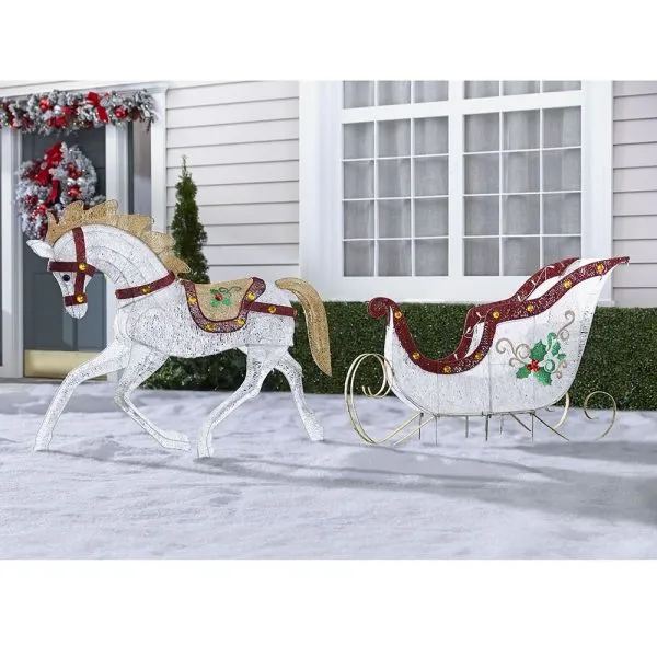 Christmas-the twinkling lawn sculpture stallion