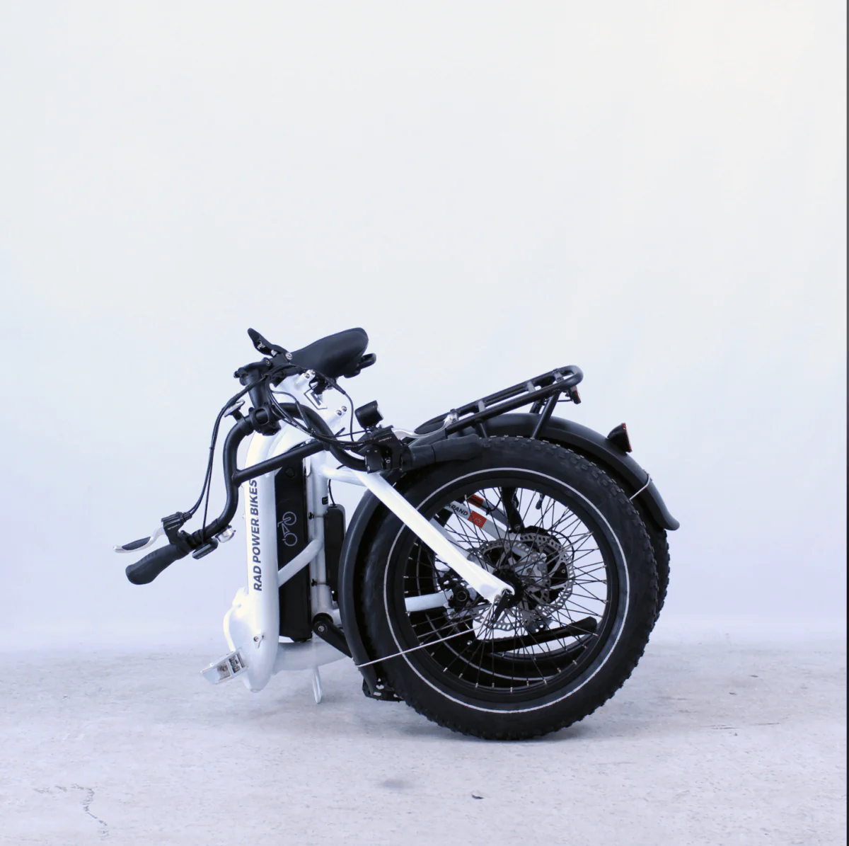 Vélo électrique pliant Rad Power Bikes RadExpand 5 blanc