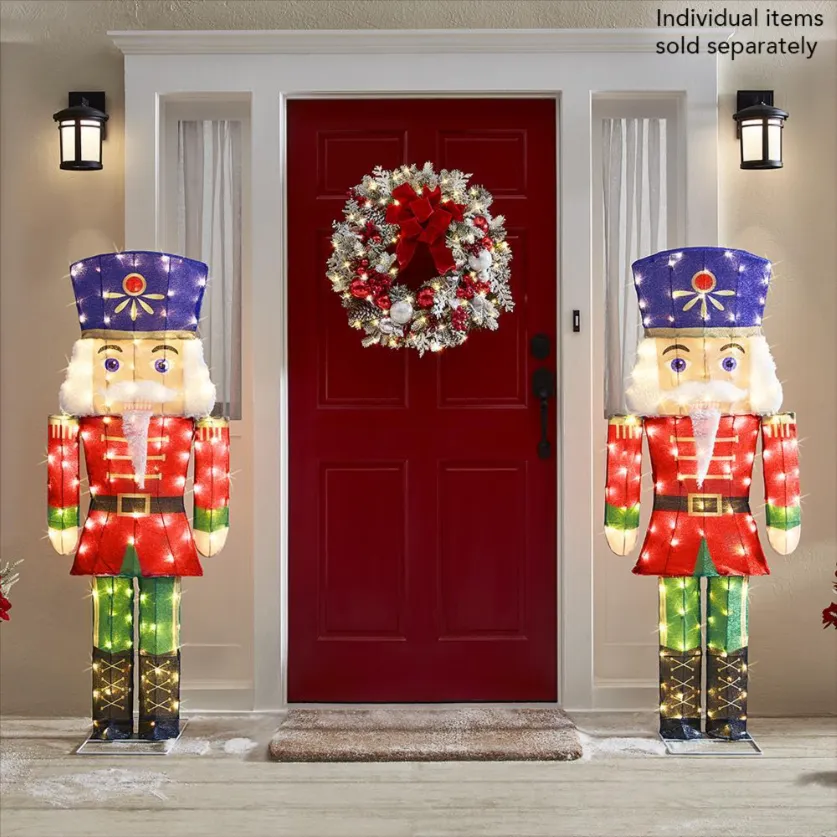 ⏰Christmas Clearance Sale⏰The Outdoor 5' Twinkling Nutcracker - Solar energy storage function