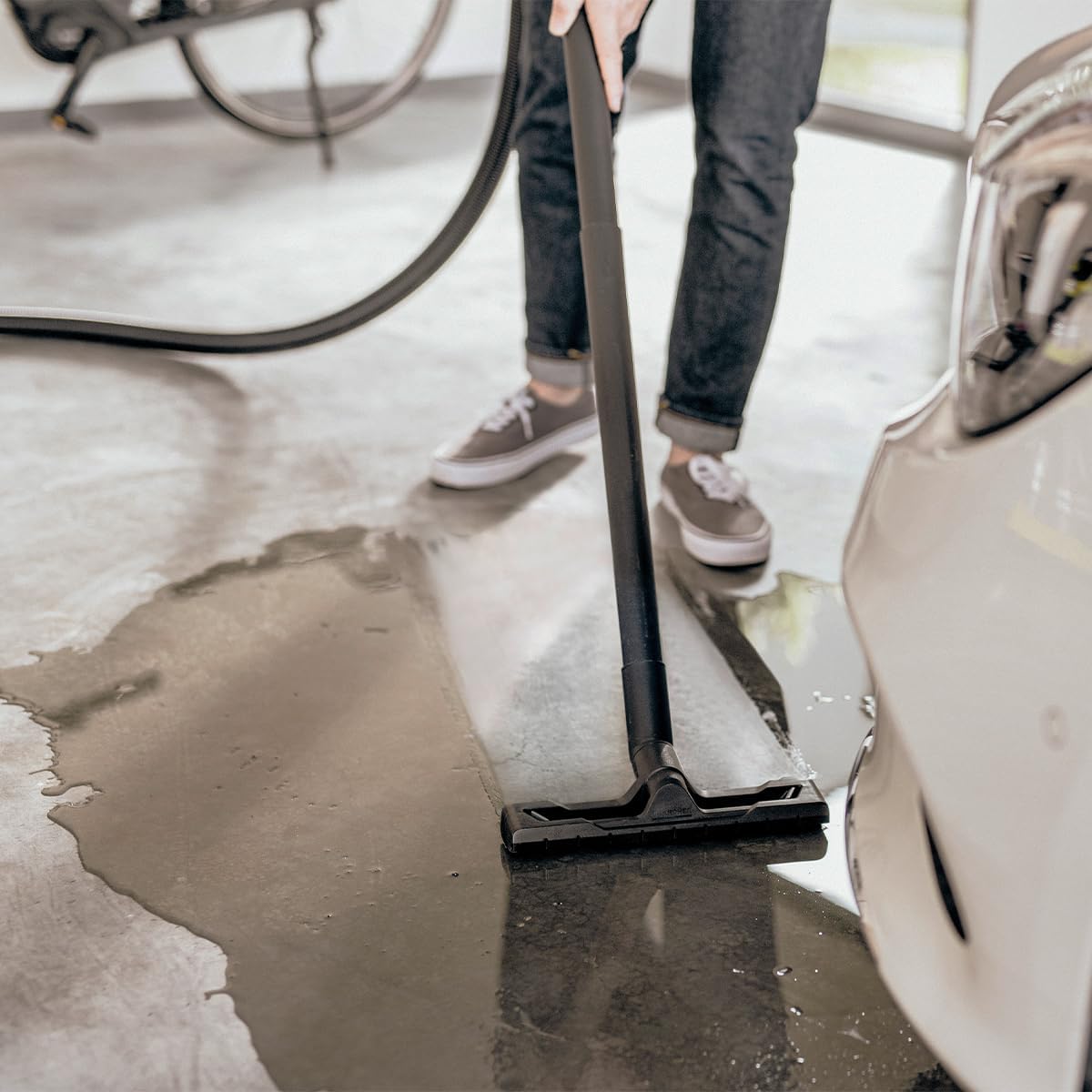 Kärcher Aspirateur Eau et Poussières WD 6 P S V-30/6/22/T, Prise de Courant, Filtre Plissé Plat, Fonction de Nettoyage, 1300 W, Cuve : 30 l et Bouchon de Vidange, Tube d'Aspiration : 2,2 m