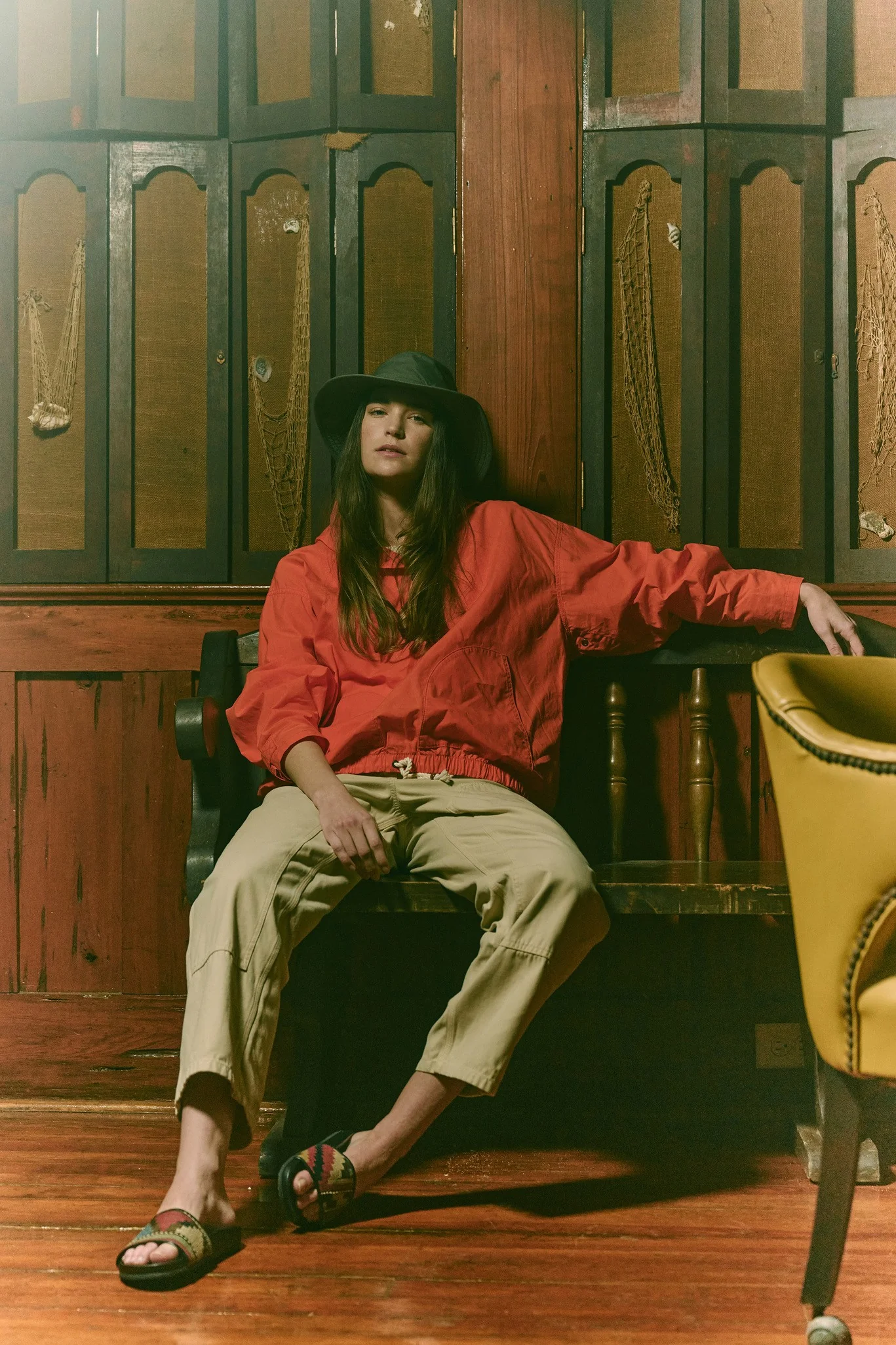 Women's Ranger Hooded Popover