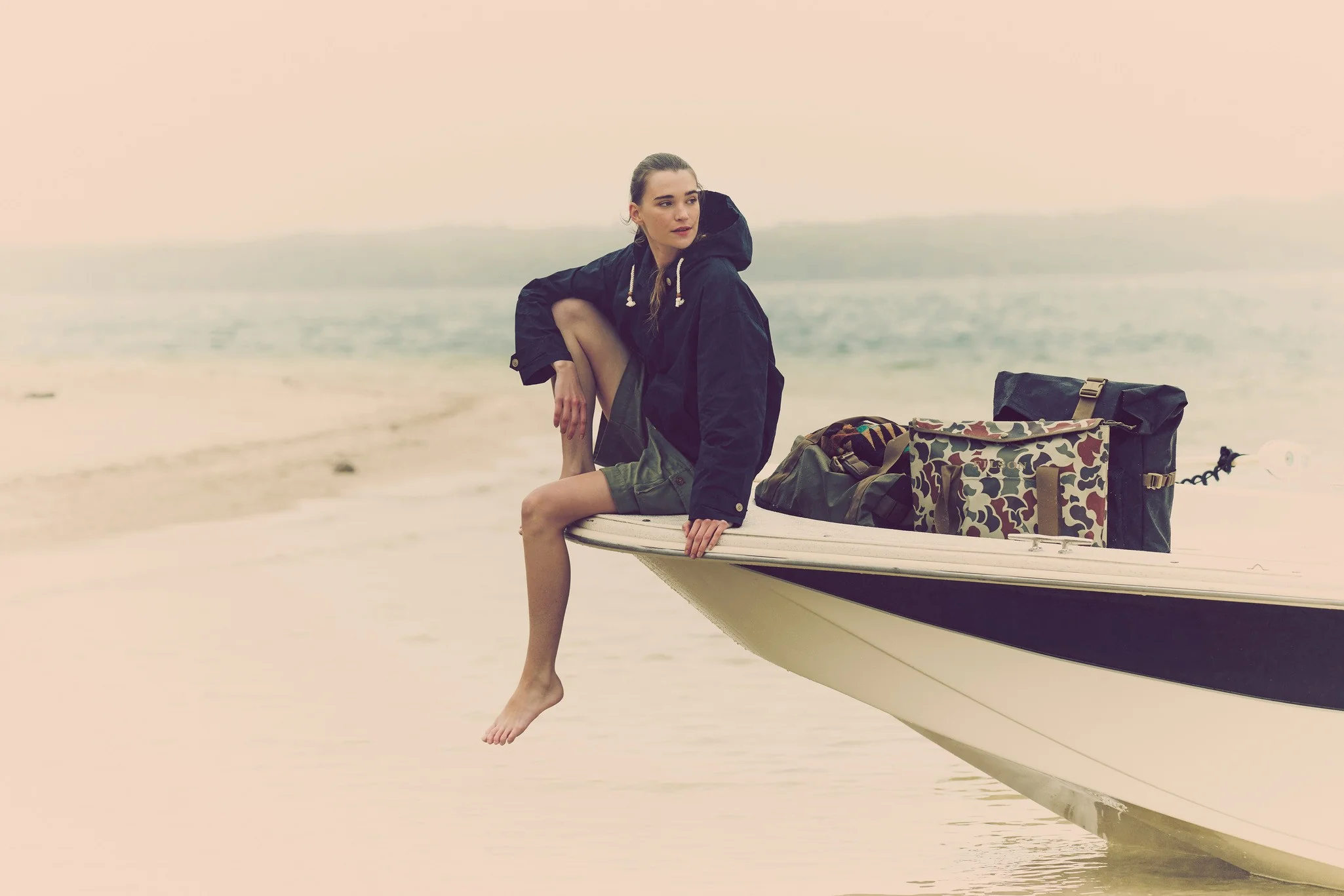 Women's Ranger Hooded Popover