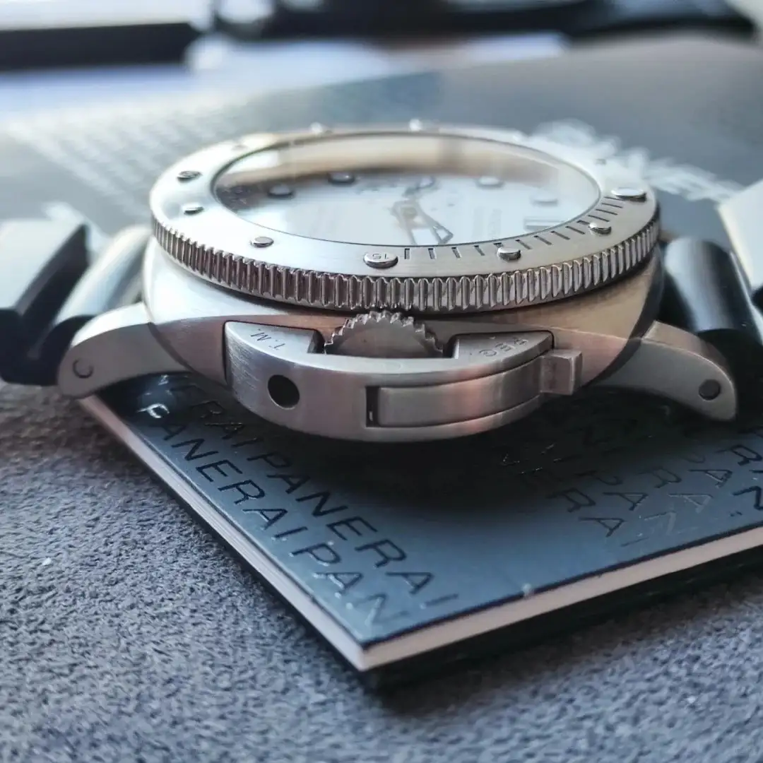 Panerai Submersible Men Automatic White Rubber Watch PAM01223