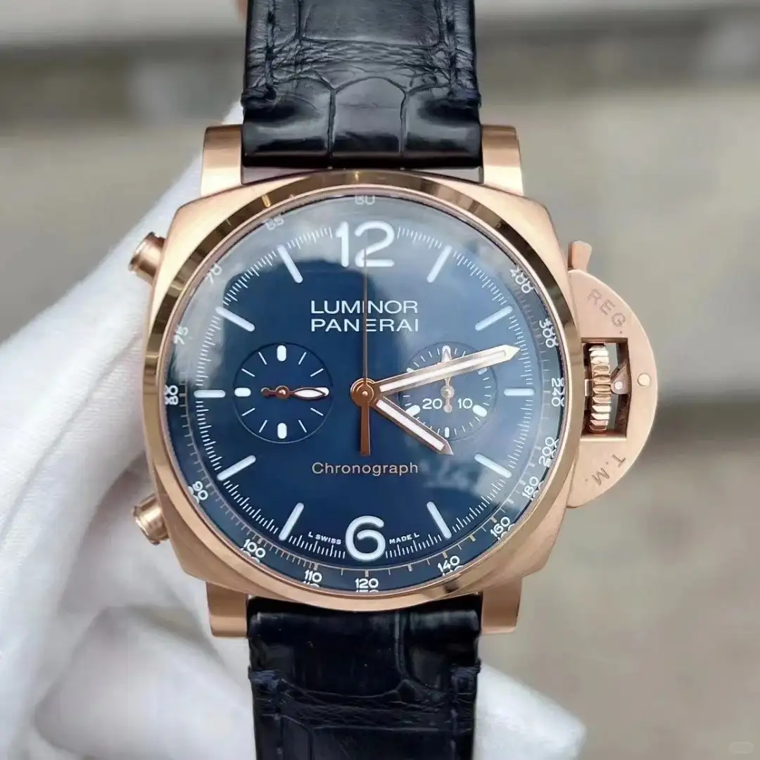 Panerai Luminor Men Automatic Blue Alligator Watch PAM01111