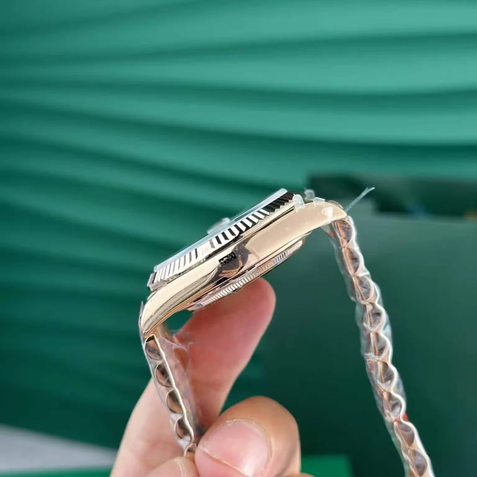 Superclone Rolex Day-Date 40 mm Slate Ombre Dial 228235