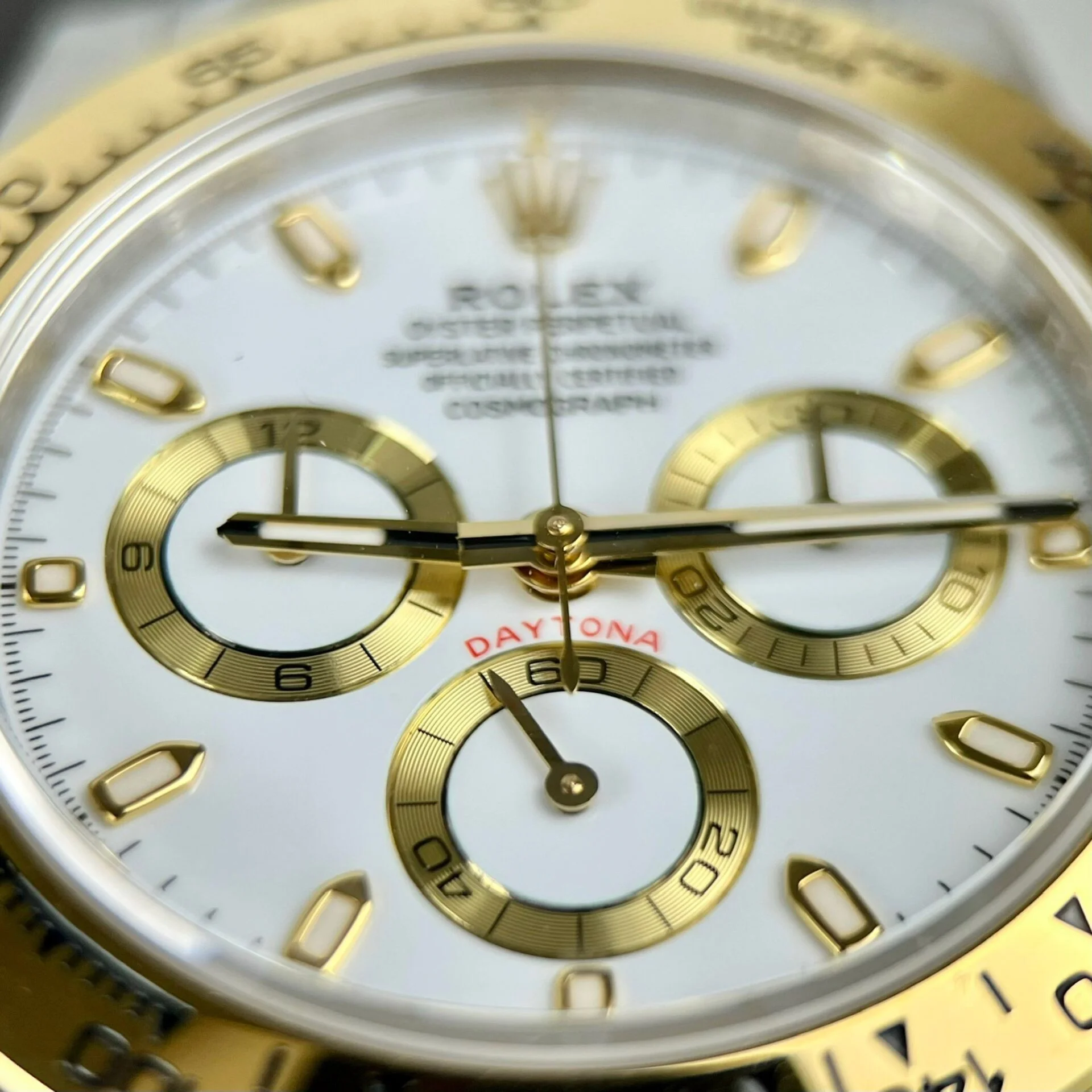 Superclone Rolex Daytona 40 mm White Dial 126503