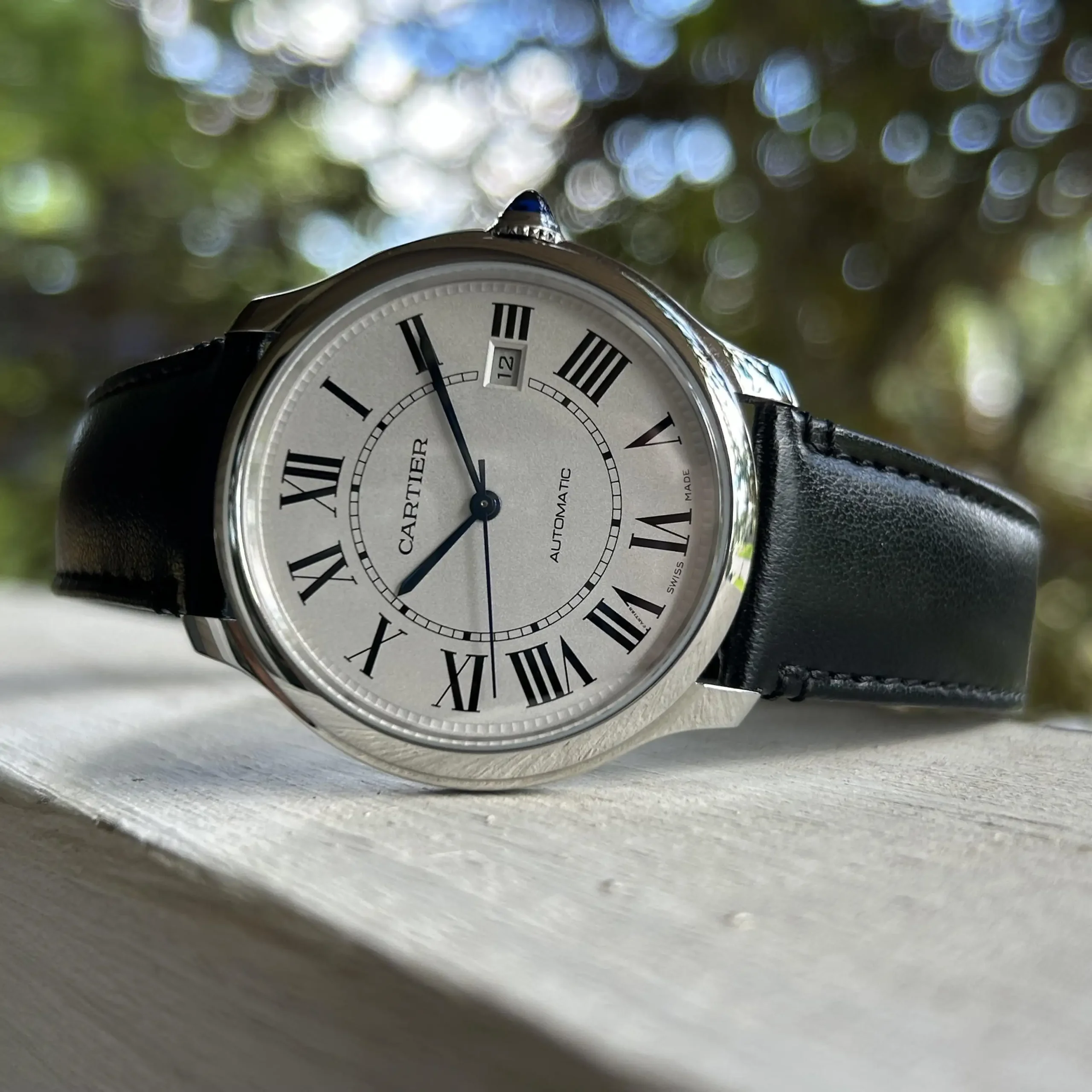 Cartier Ronde Must Men Quartz Silver Calf Watch WSRN0032