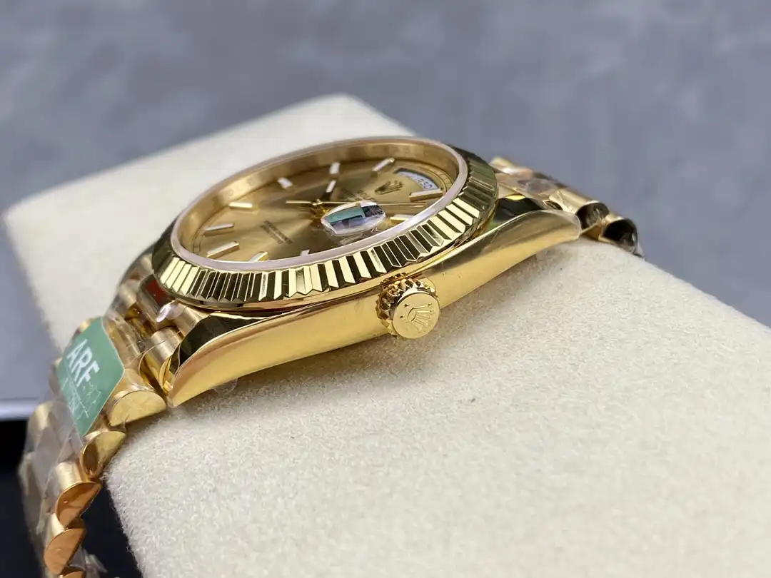 Superclone Rolex Day-Date II 40mm Champagne Dial 228238