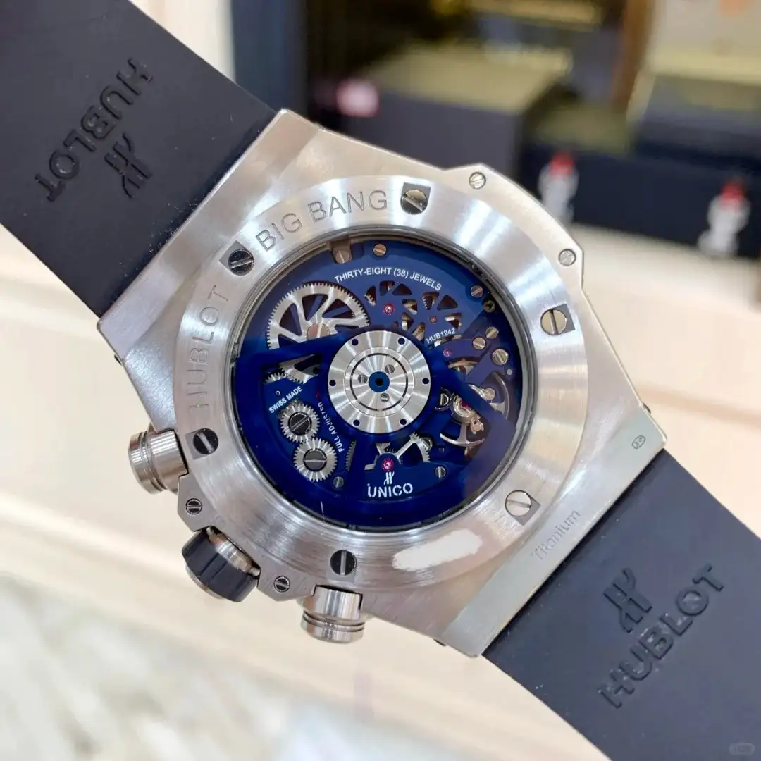 Hublot Big Bang Men Automatic Blue Rubber Watch 411.NX.5179.RX