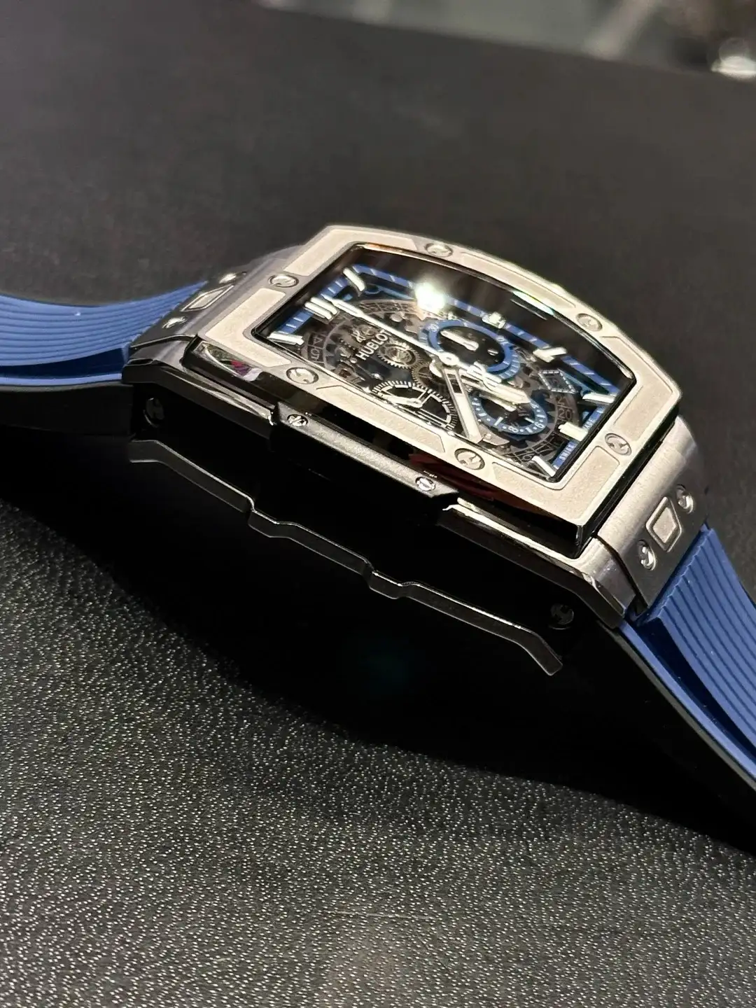 Hublot Spirit Of Big Bang Men Automatic Blue Rubber Watch 641.NX.7170.RX