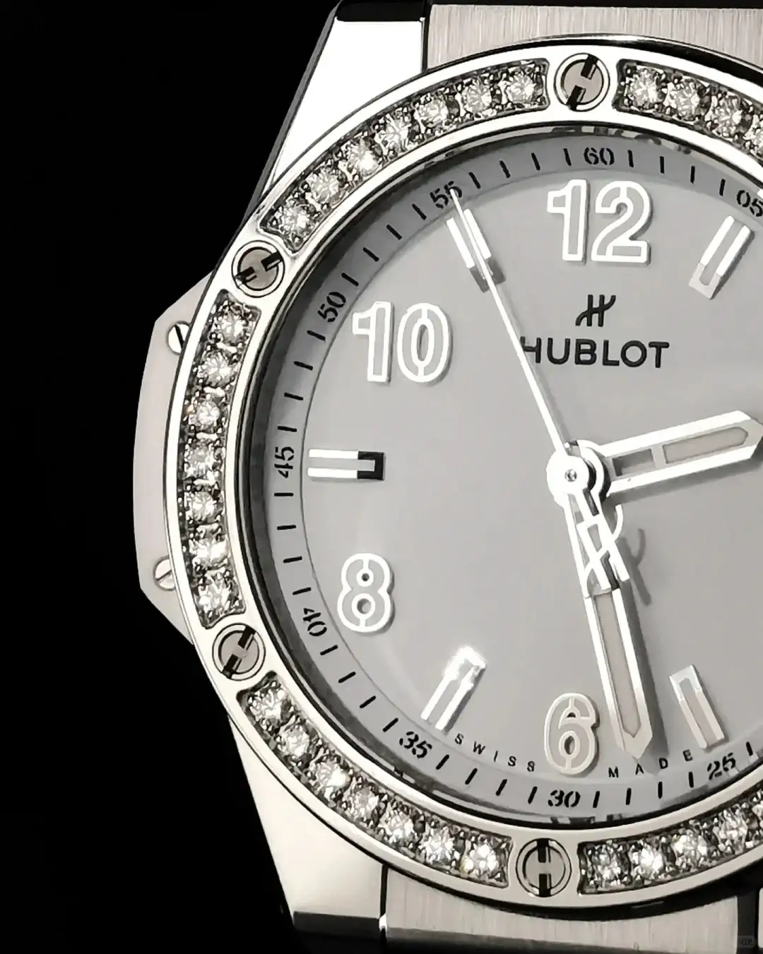 Hublot Big Bang Women Automatic White Rubber Watch 465.SE.2010.RW.1204