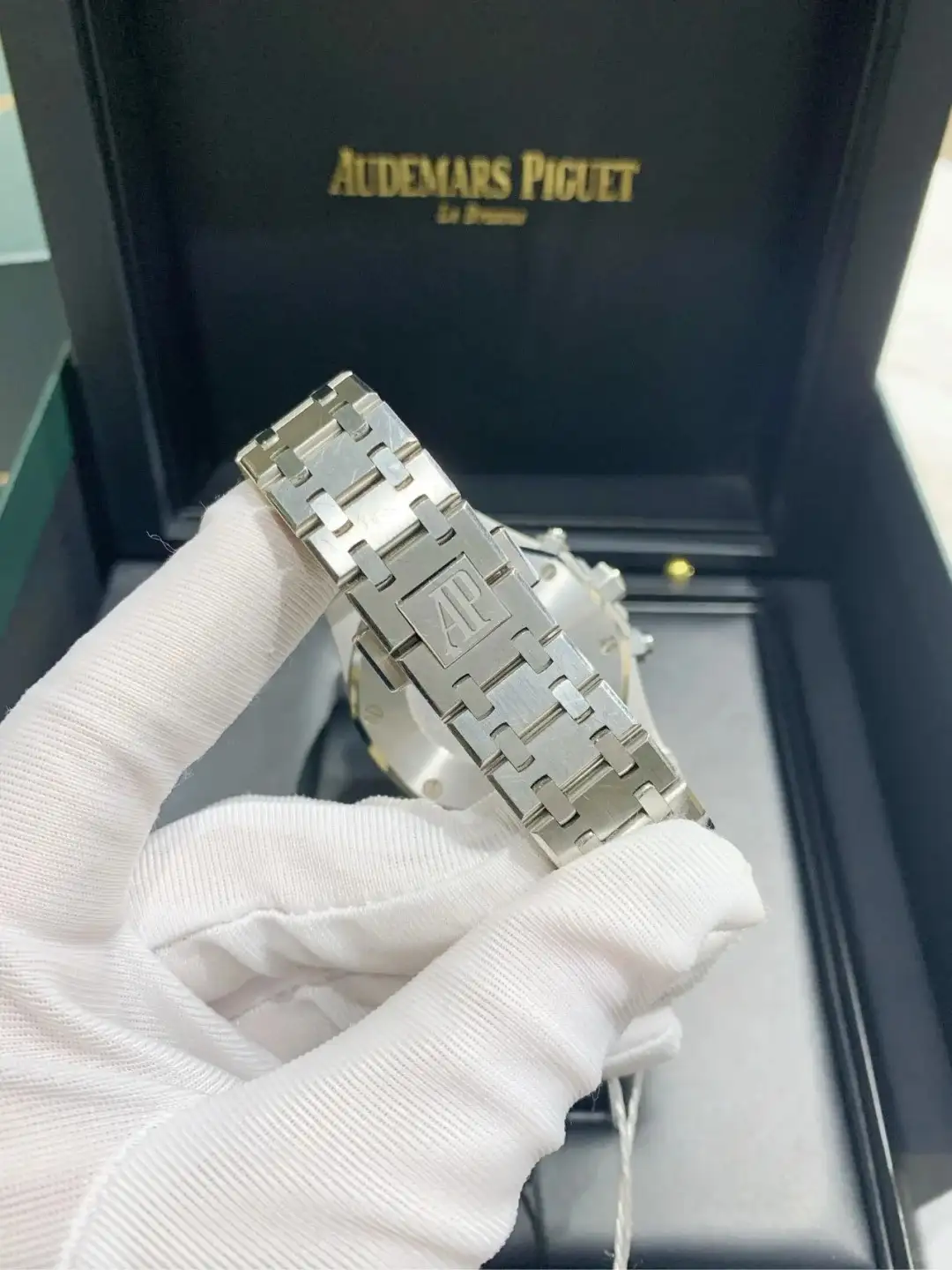 Audemars Piguet Royal Oak Offshore Selfwinding Chronograph Gray 26315ST.OO.1256ST.02