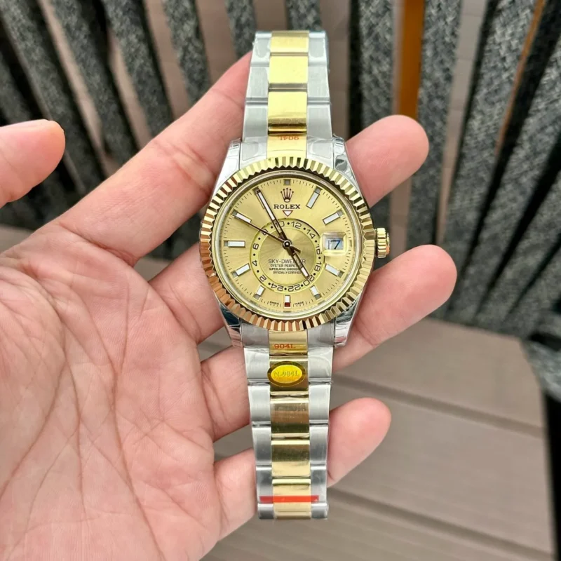 Superclone Rolex Sky-Dweller 42 mm Champagne Dial 336933