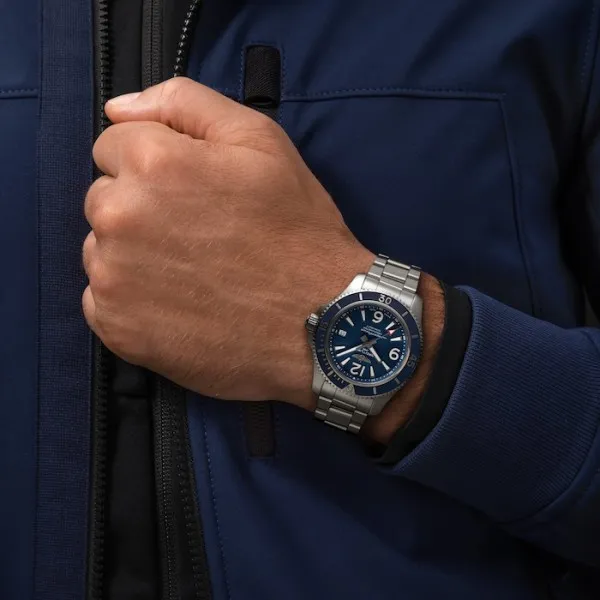 Breitling Superocean Men Automatic Blue Stainless Steel Watch A17366D81C1A1