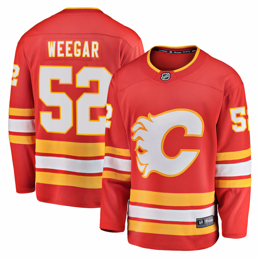 Men's Calgary Flames MacKenzie Weegar Fanatics Red Home Breakaway Player Jersey - Jersey
