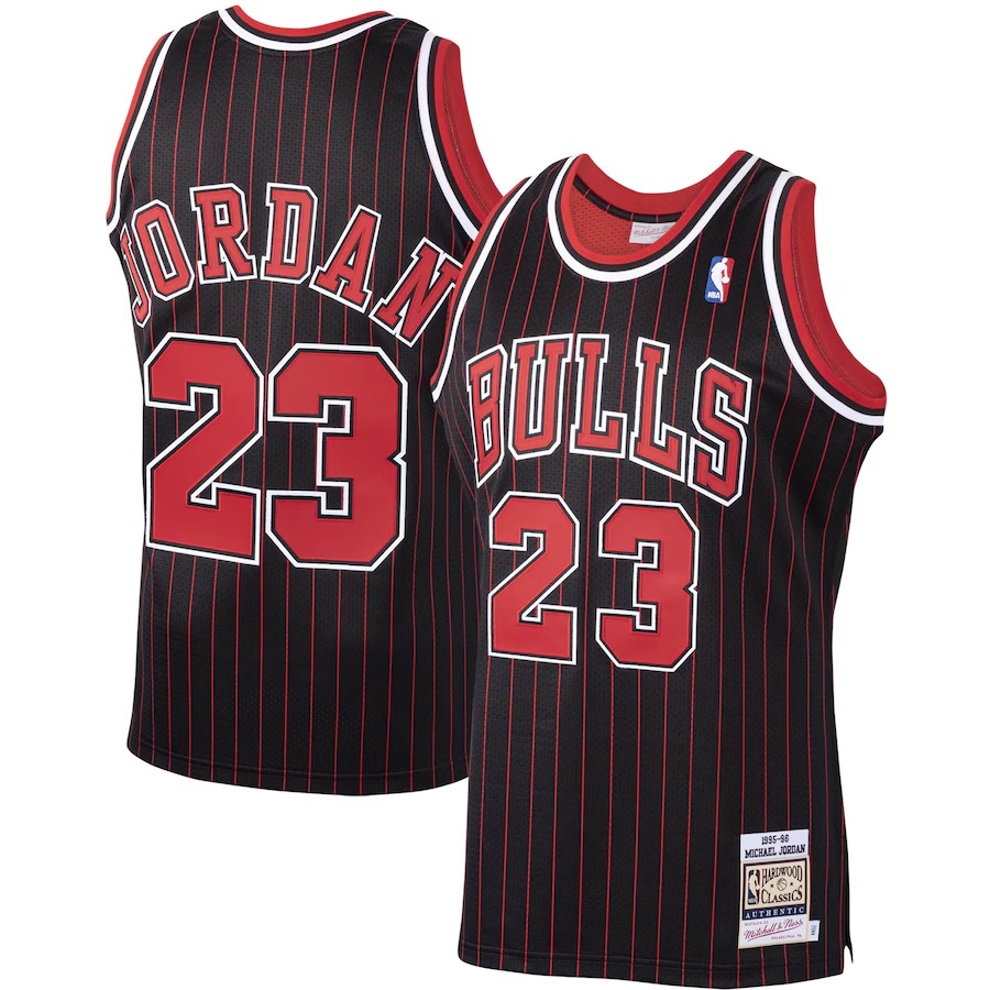 Men's Chicago Bulls Michael Jordan Mitchell & Ness Black 1995/96 Hardwood Classics Authentic Jersey - Jersey