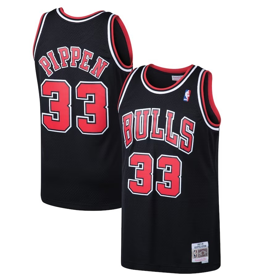 Men's Chicago Bulls Scottie Pippen Mitchell & Ness Black 1997/98 Hardwood Classics Swingman Jersey - Jersey
